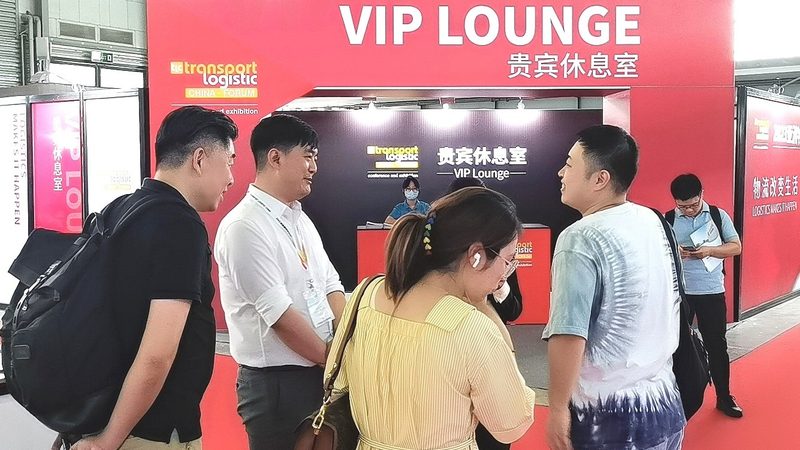 小门头里的大文章：成都小型招牌定制三个关键点